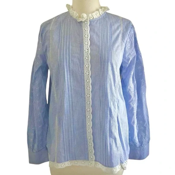 Zara White/Blue Striped Shirt. Size Small button down - Picture 5 of 5